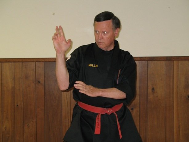 halls039.jpg
